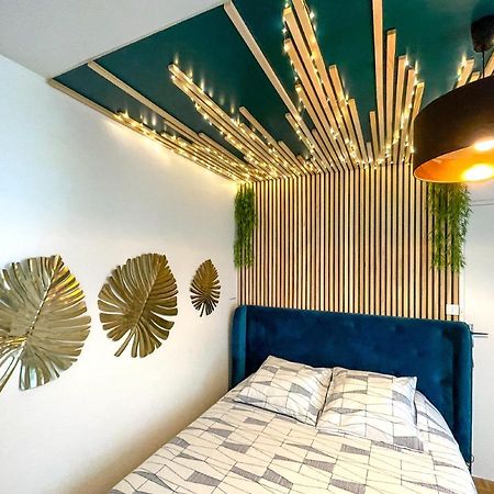 Votre Escale Boule D Or Sauna & Spa Ньор Экстерьер фото
